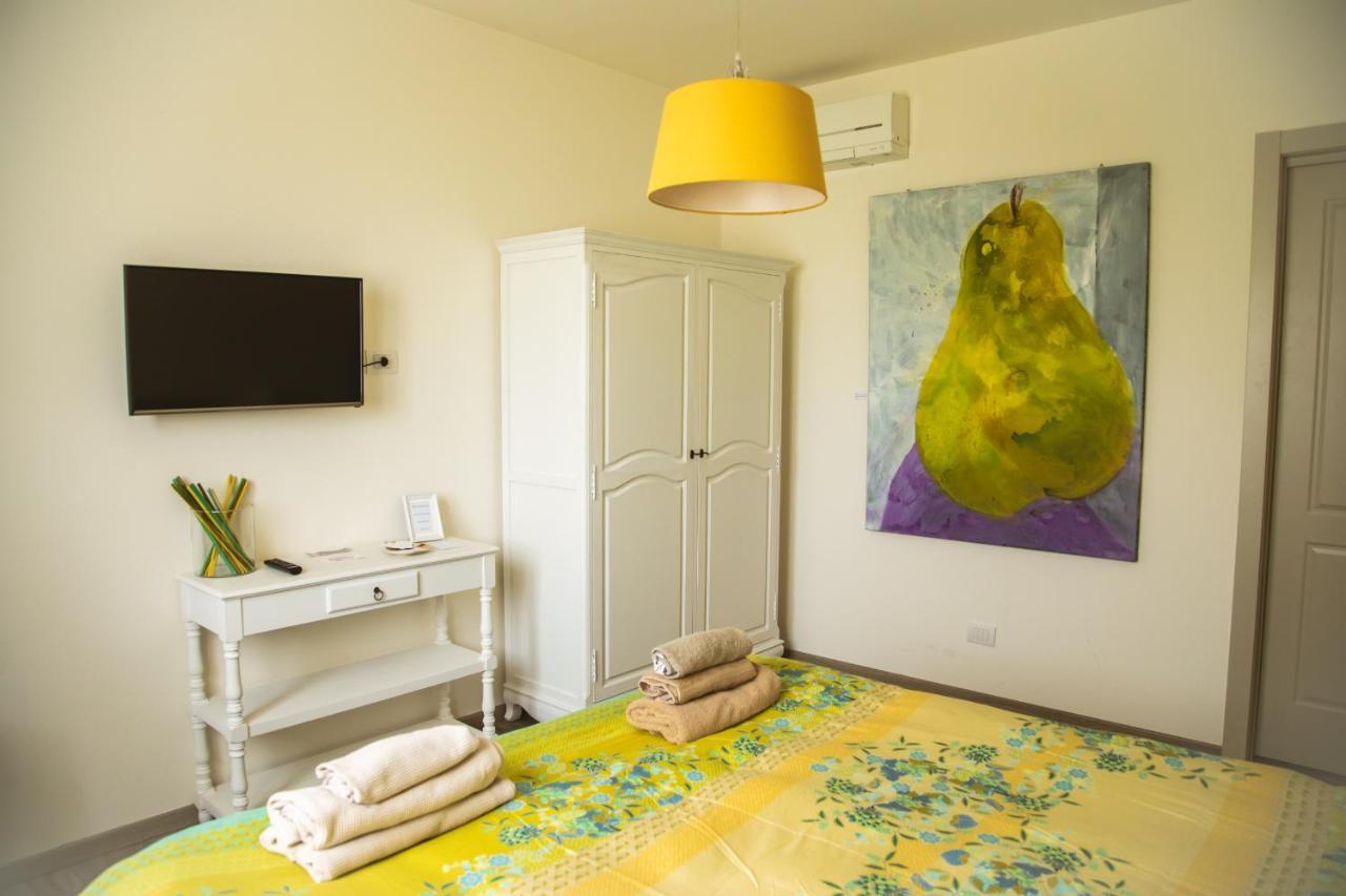 Agriturismo Familiare I Giardini Del Lago Varese Ngoại thất bức ảnh